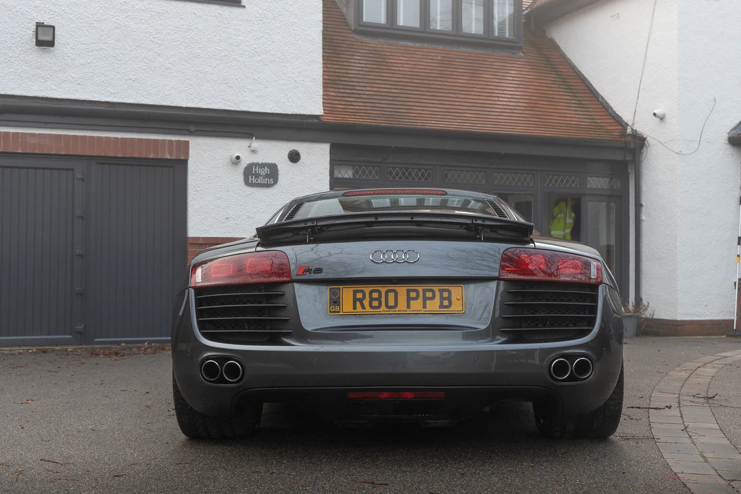 2011 Audi 42 R8 - Image 7 of 31