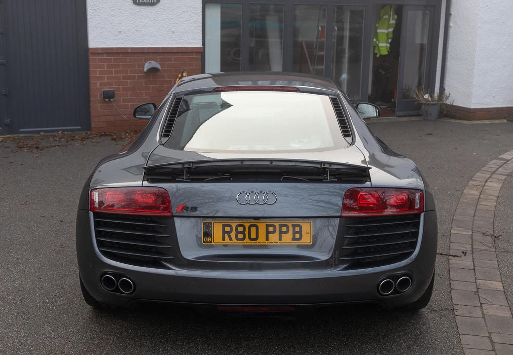 2011 Audi 42 R8 - Image 24 of 31