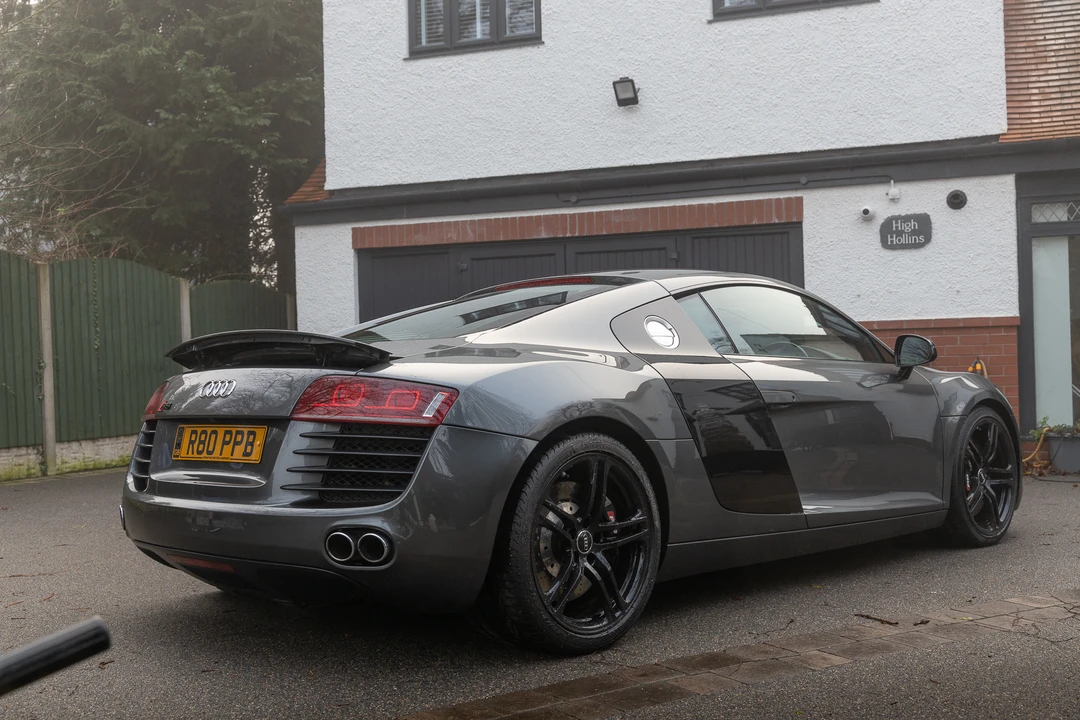 2011 Audi 42 R8 - Image 8 of 31