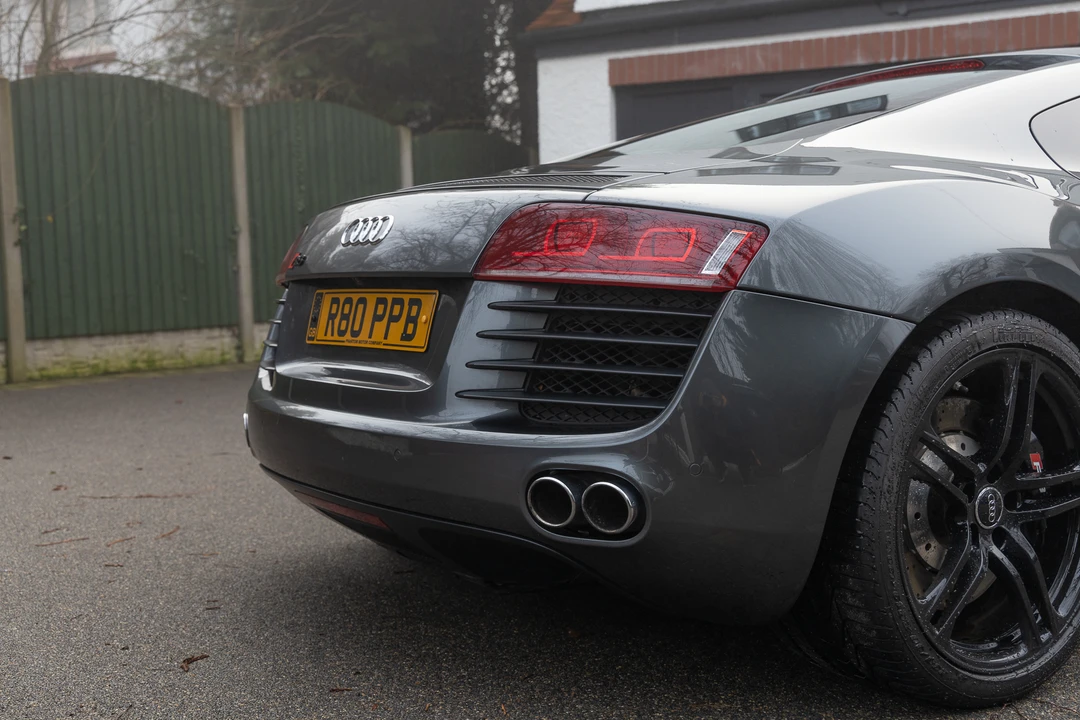 2011 Audi 42 R8 - Image 25 of 31