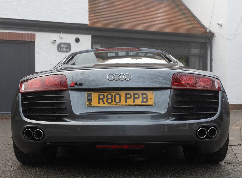 2011 Audi 42 R8 - Image 26 of 31