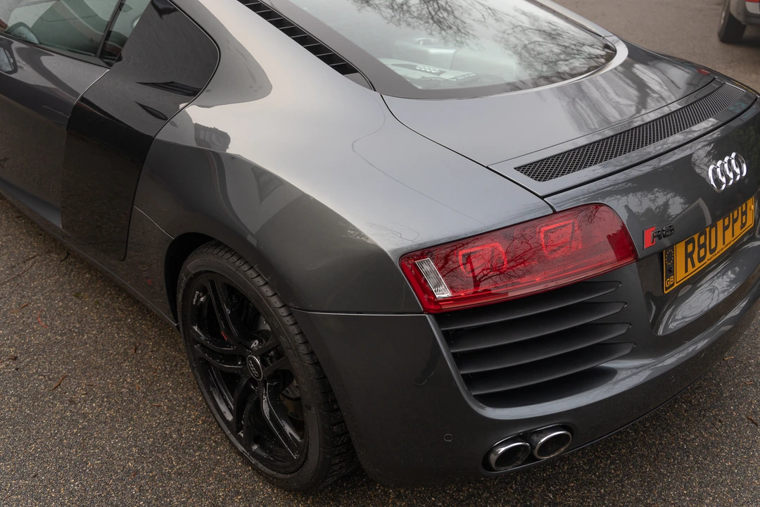 2011 Audi 42 R8 - Image 29 of 31