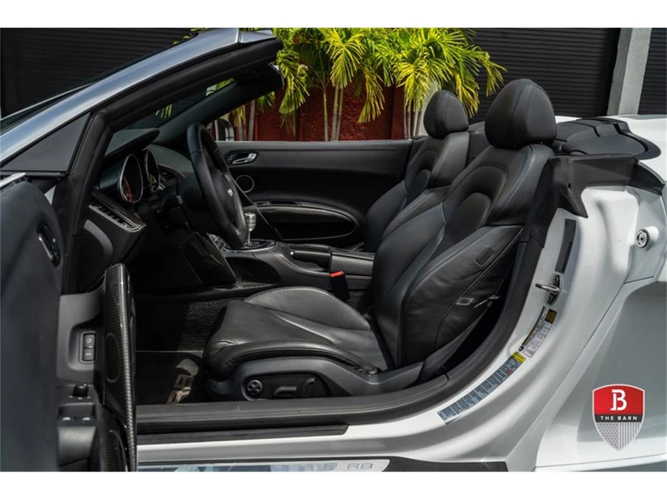 2011 Audi 42 R8 - Image 21 of 31