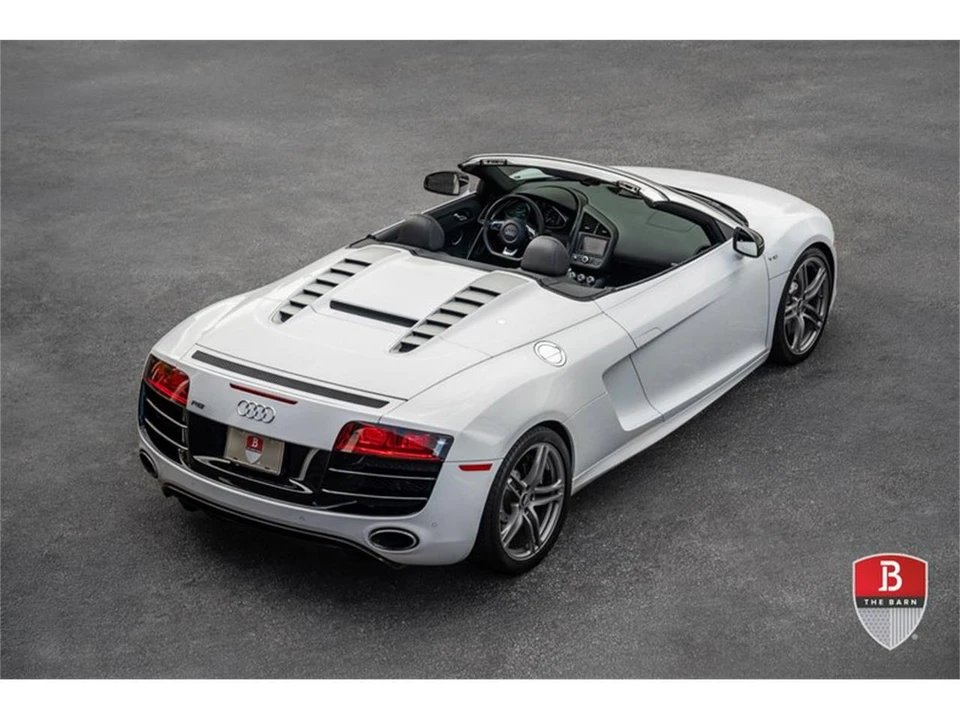 2011 Audi 42 R8 - Image 2 of 31