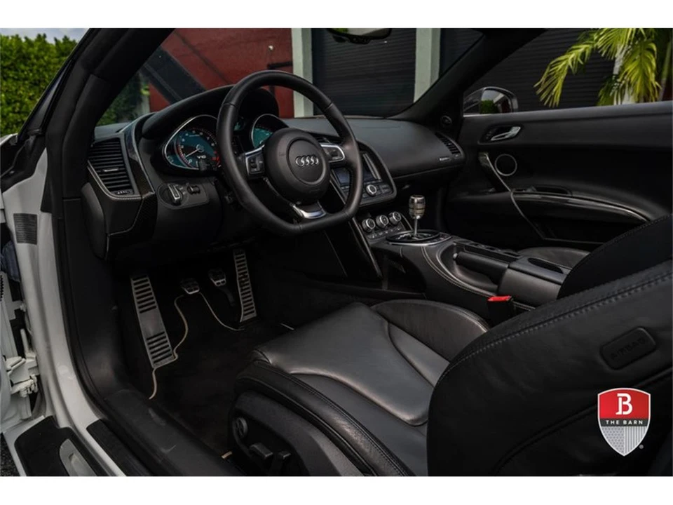 2011 Audi 42 R8 - Image 23 of 31