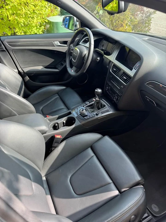 2011 Audi B8 S4 - Image 10 of 14