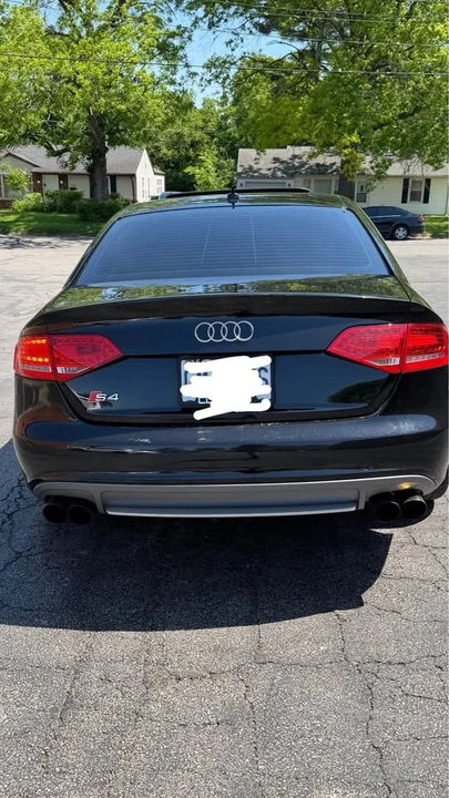 2011 Audi B8 S4 - Image 4 of 10