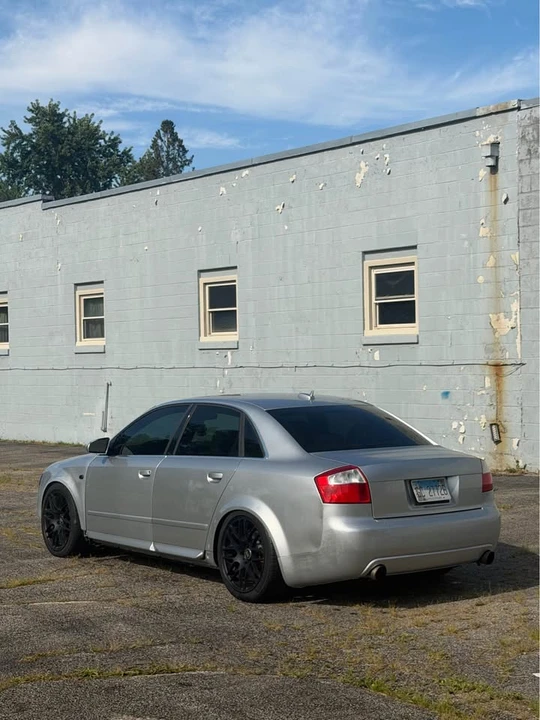 2011 Audi B8 S4 - Image 4 of 7