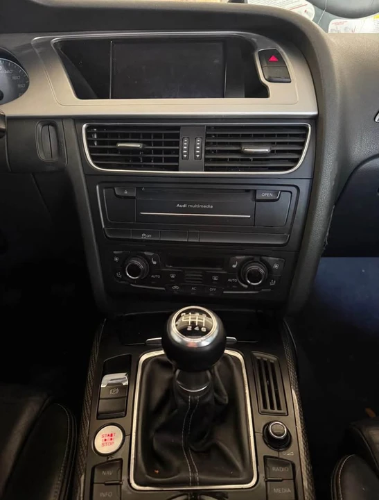 2011 Audi B8 S4 - Image 6 of 10