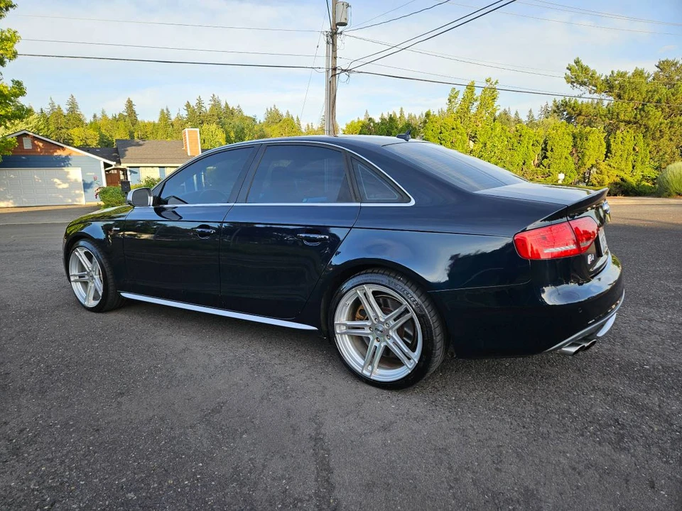 2011 Audi B8 S4 - Image 6 of 24