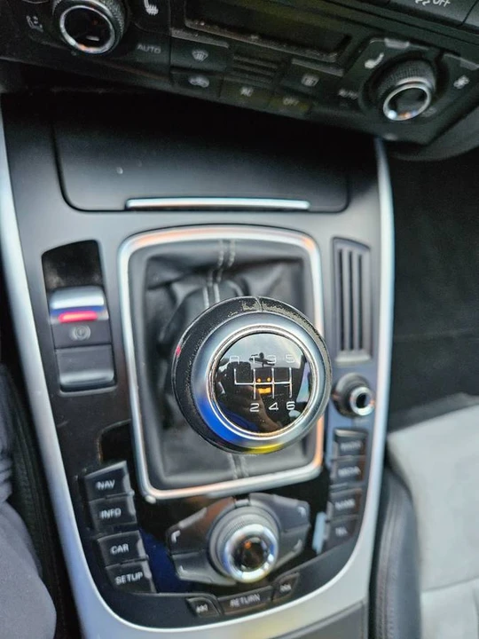 2011 Audi B8 S4 - Image 13 of 24