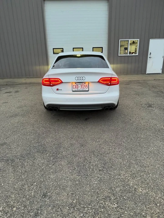 2011 Audi B8 S4 - Image 4 of 12