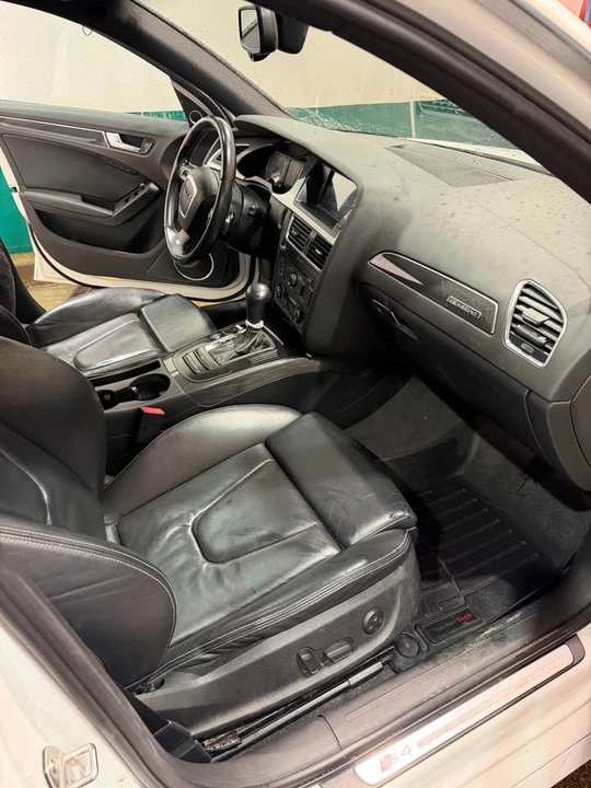 2011 Audi B8 S4 - Image 9 of 12