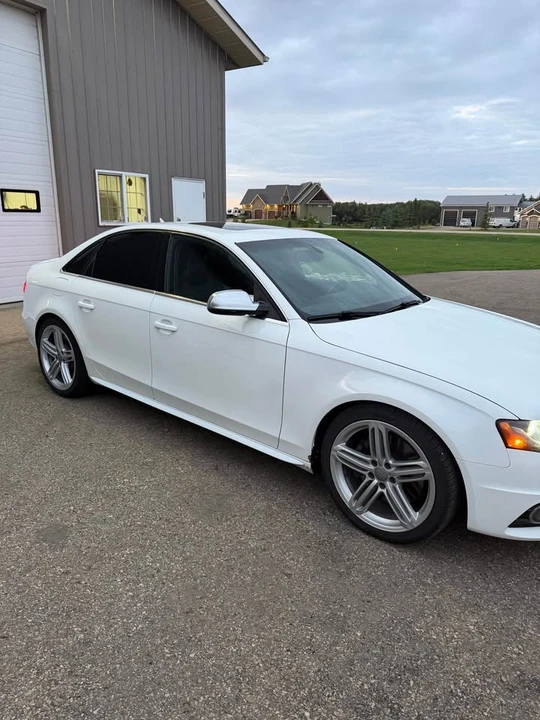 2011 Audi B8 S4 - Image 2 of 12