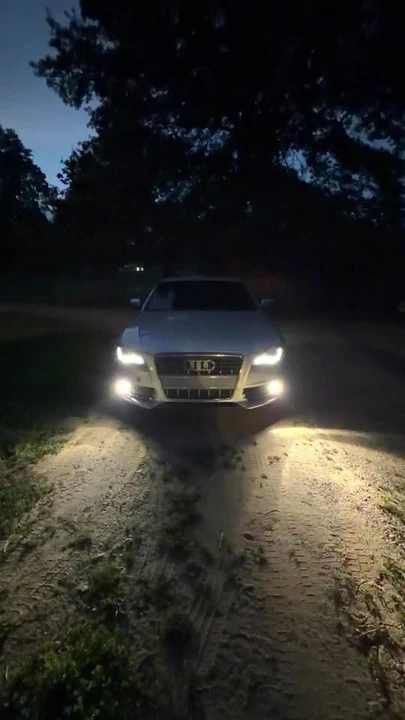 2011 Audi B8 S4 - Image 3 of 4