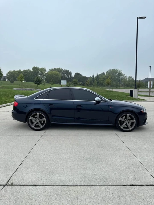2011 Audi B8 S4 - Image 12 of 19