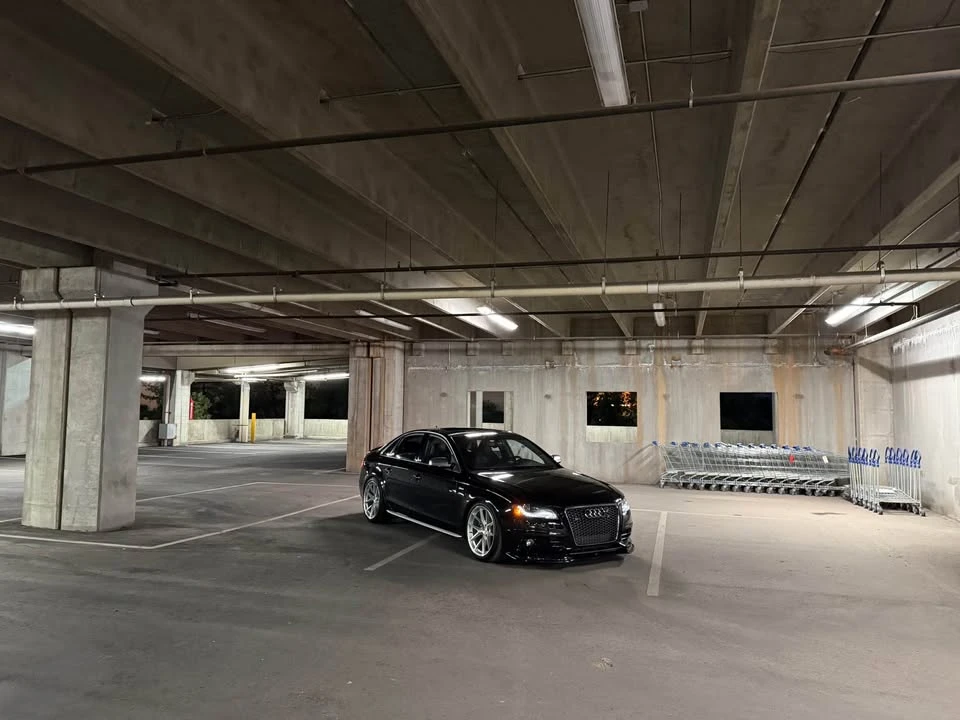 2011 Audi B8 S4 - Image 5 of 10