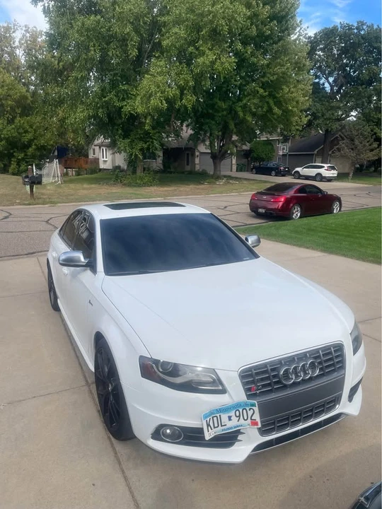 2011 Audi B8 S4 - Image 6 of 8