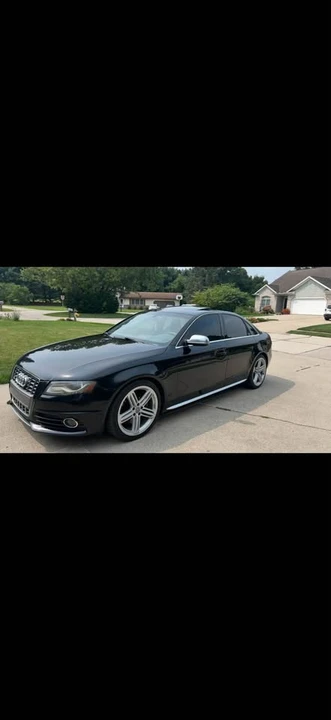 2011 Audi B8 S4 - Image 2 of 7