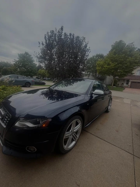 2011 Audi B8 S4 - Image 2 of 9