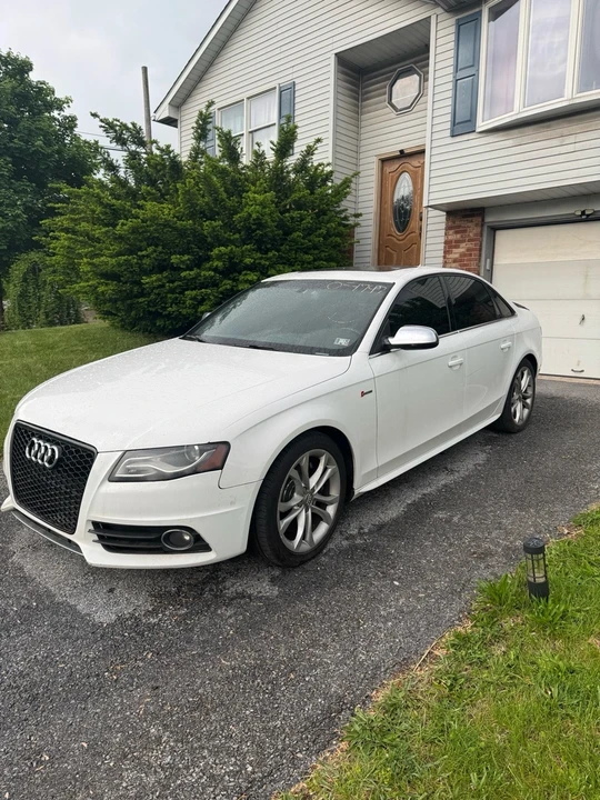 2011 Audi B8 S4 - Image 2 of 11