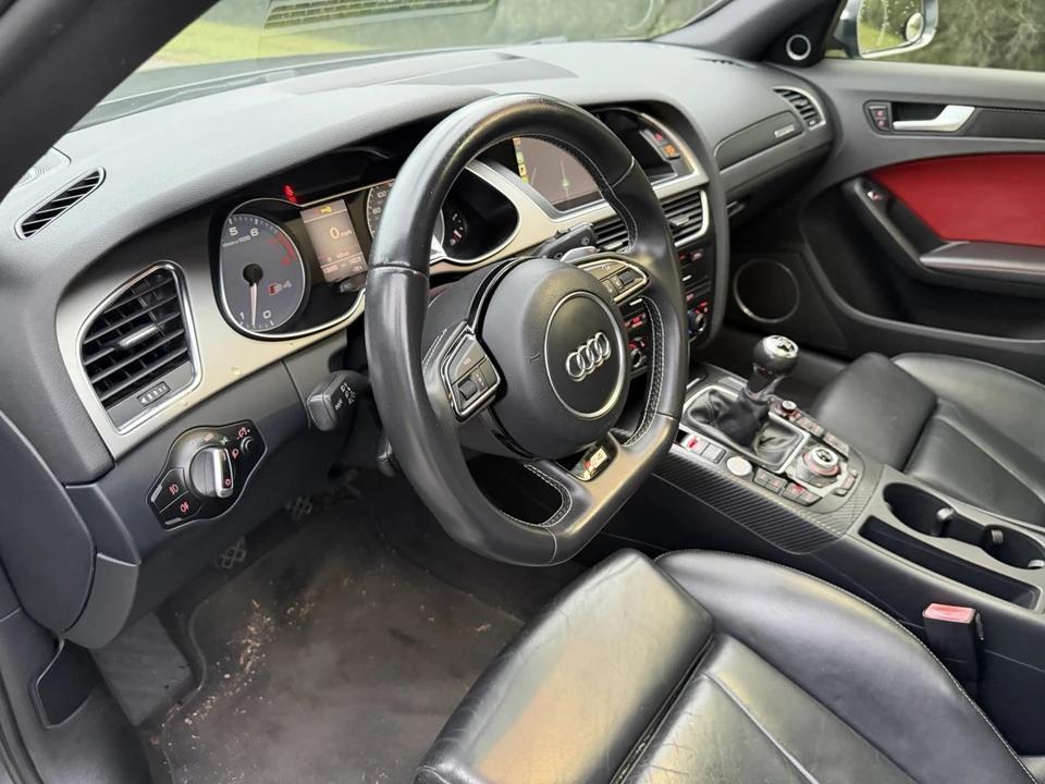 2011 Audi B8 S4 - Image 10 of 15