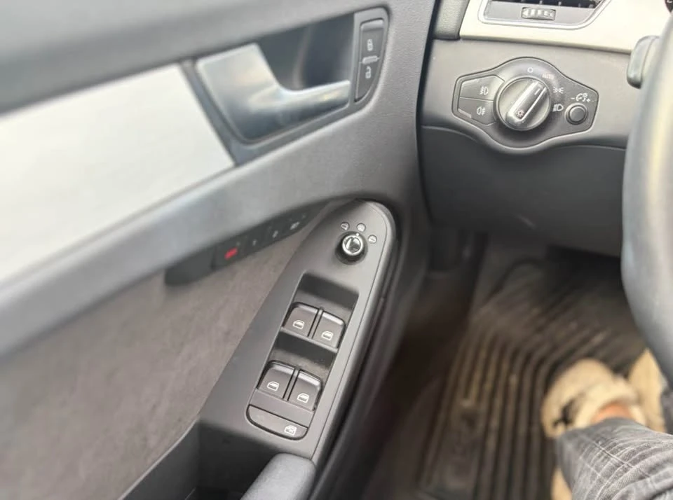 2011 Audi B8 S4 - Image 9 of 17