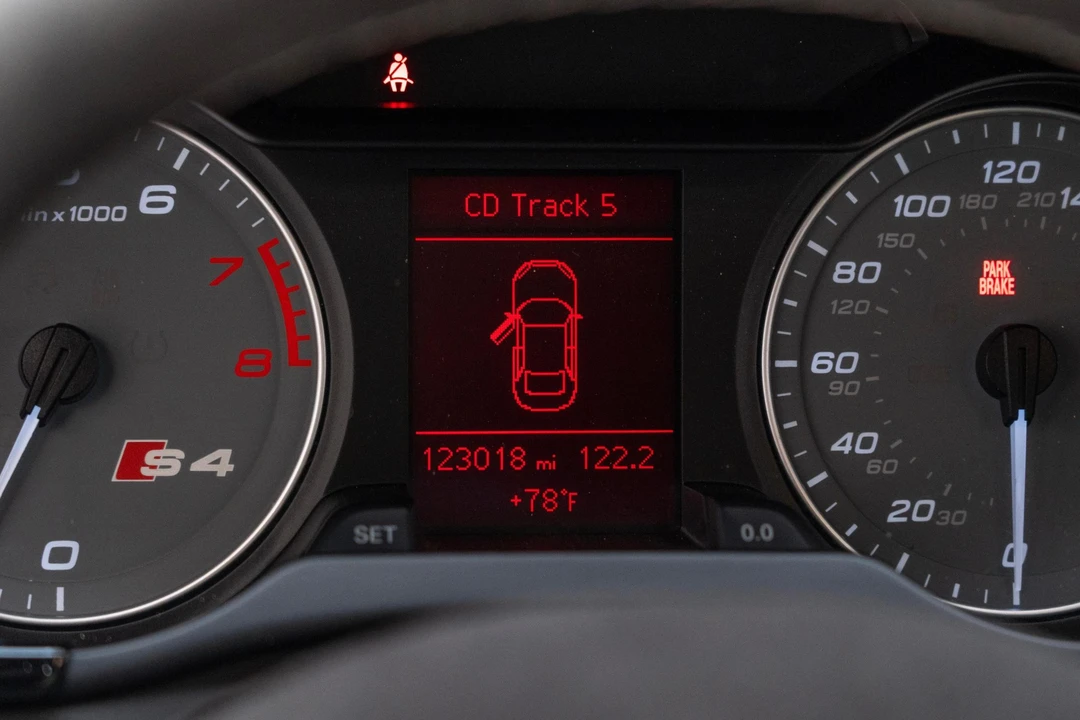 2011 Audi B8 S4 - Image 25 of 31