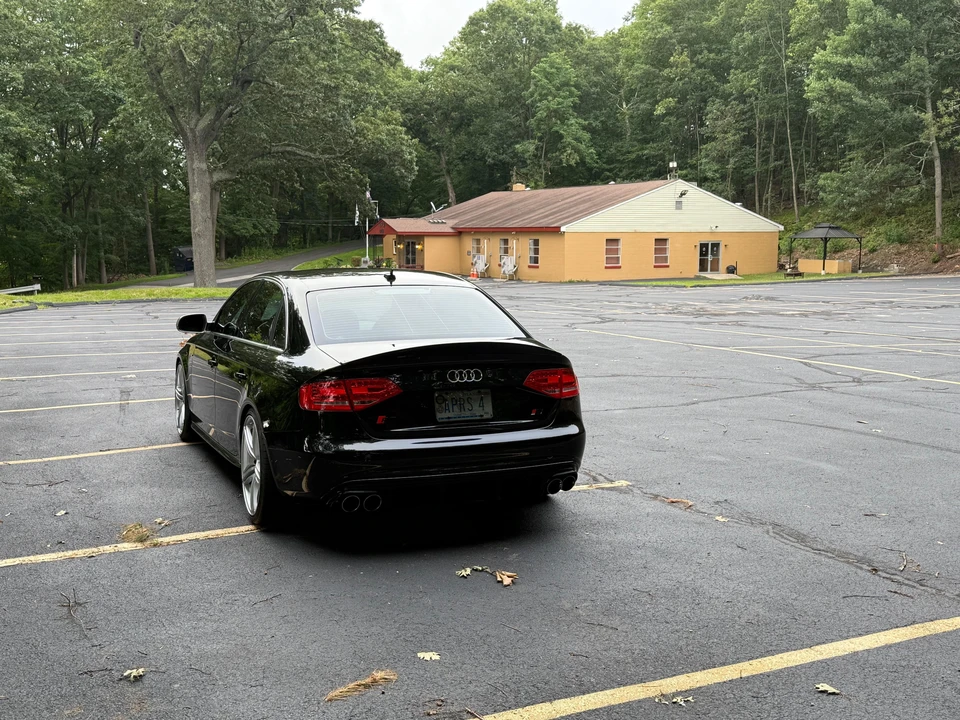 2011 Audi B8 S4 - Image 16 of 31