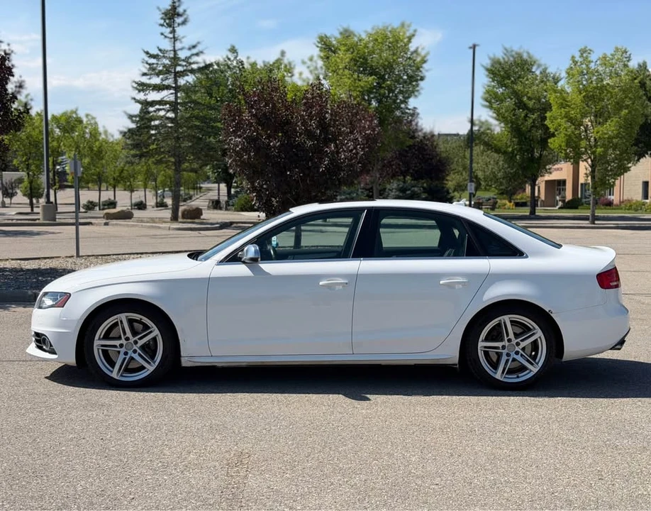 2011 Audi B8 S4 - Image 2 of 19