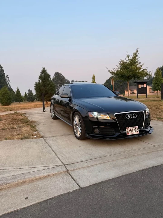2011 Audi B8 S4 - Image 5 of 14