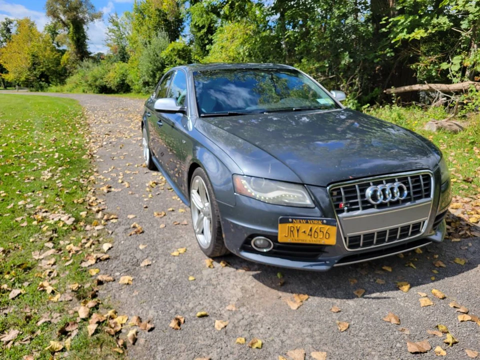 2011 Audi B8 S4 - Image 3 of 14