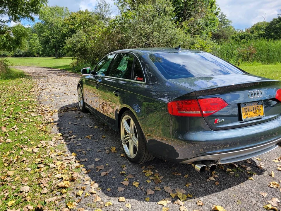 2011 Audi B8 S4 - Image 7 of 14