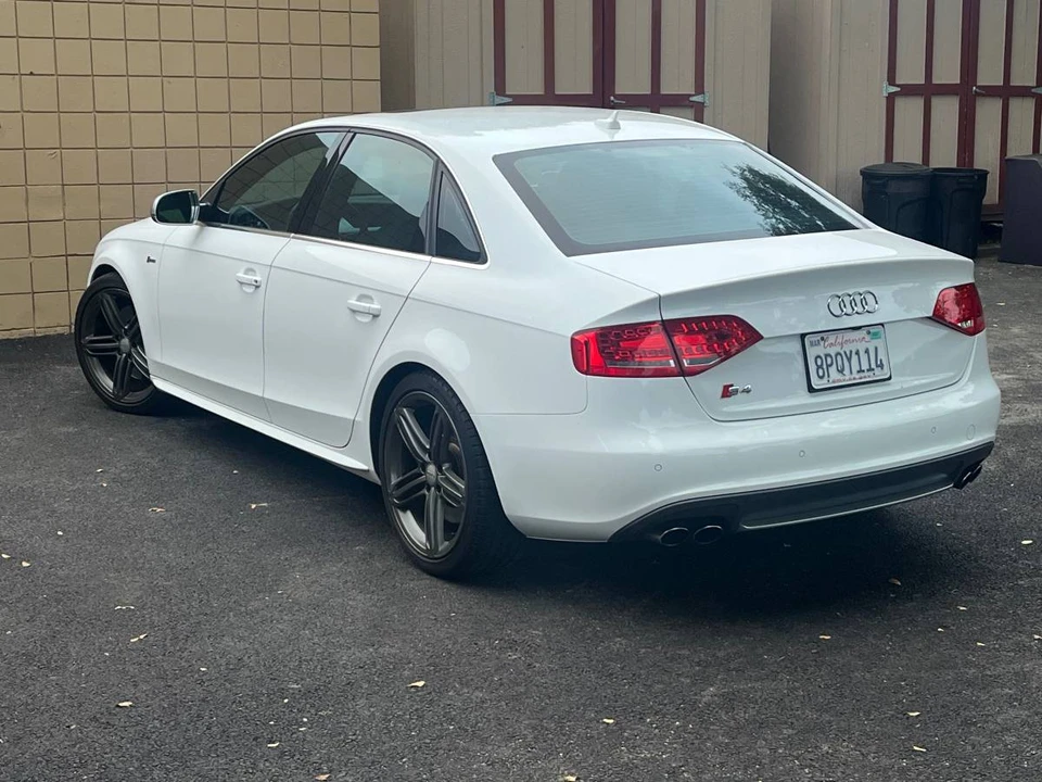 2011 Audi B8 S4 - Image 4 of 9