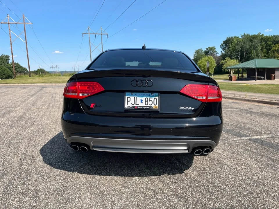 2011 Audi B8 S4 - Image 3 of 7