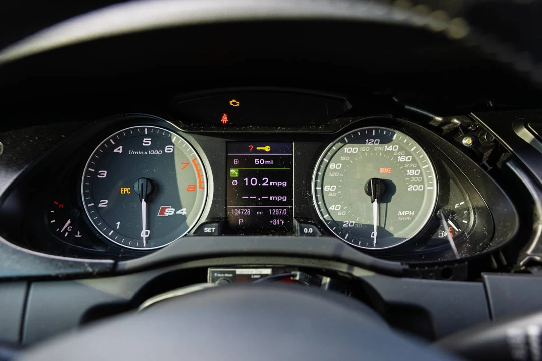 2011 Audi B8 S4 - Image 8 of 20