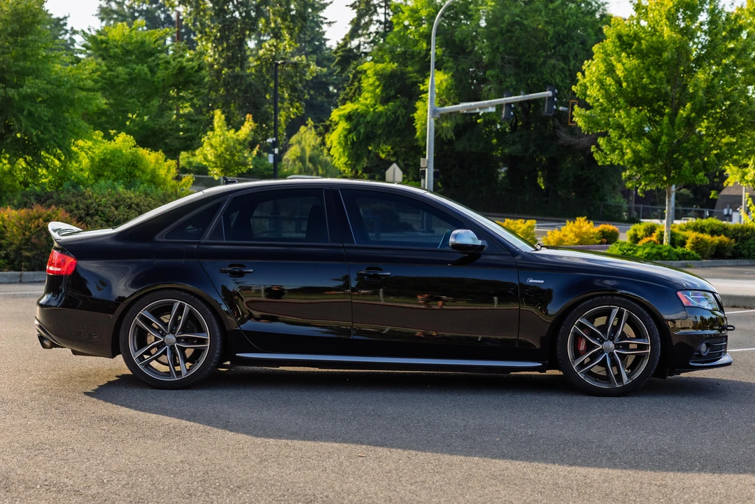 2011 Audi B8 S4 - Image 3 of 31