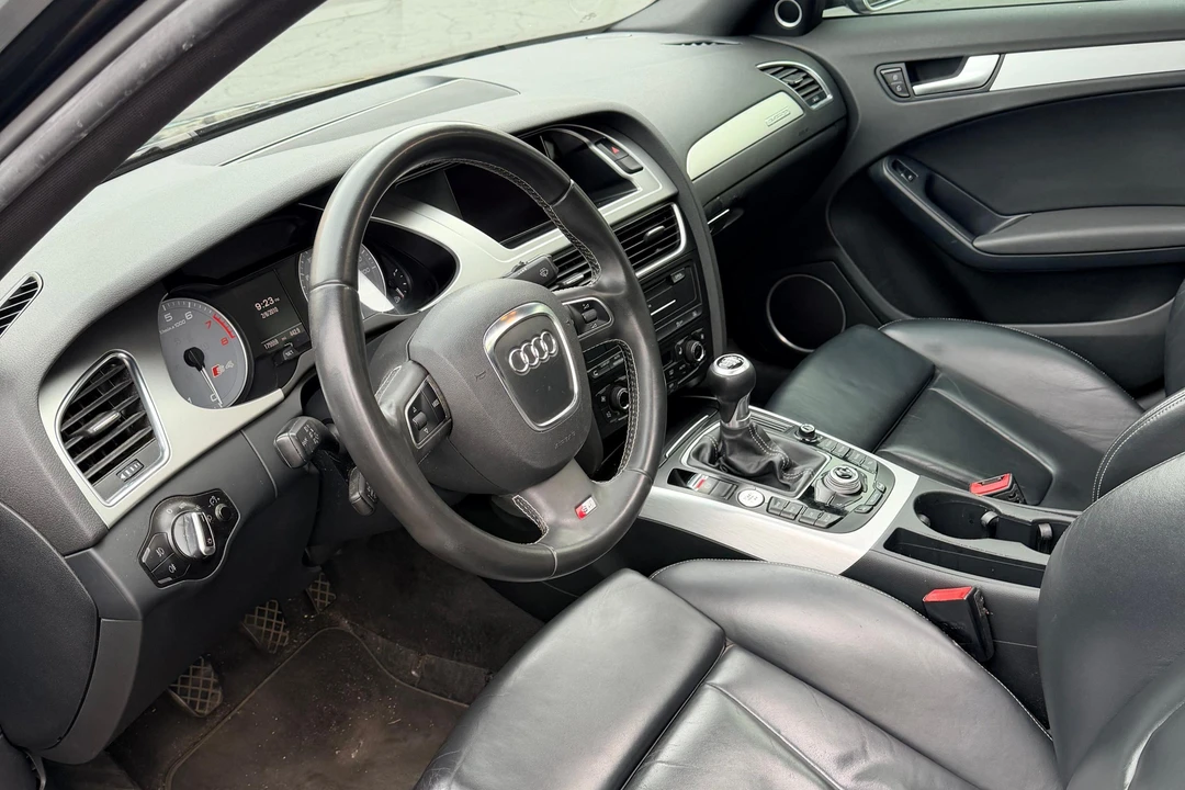 2011 Audi B8 S4 - Image 16 of 31