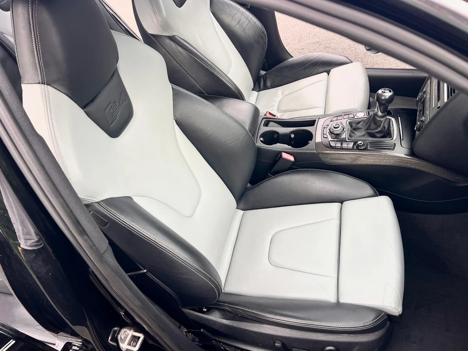 2011 Audi B8 S4 - Image 29 of 31