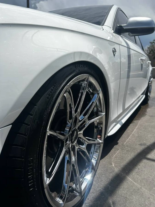 2011 Audi B8 S4 - Image 3 of 7