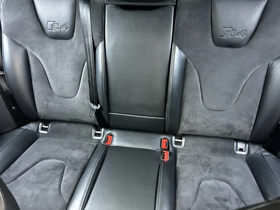 2011 Audi B8 S4 - Image 5 of 7