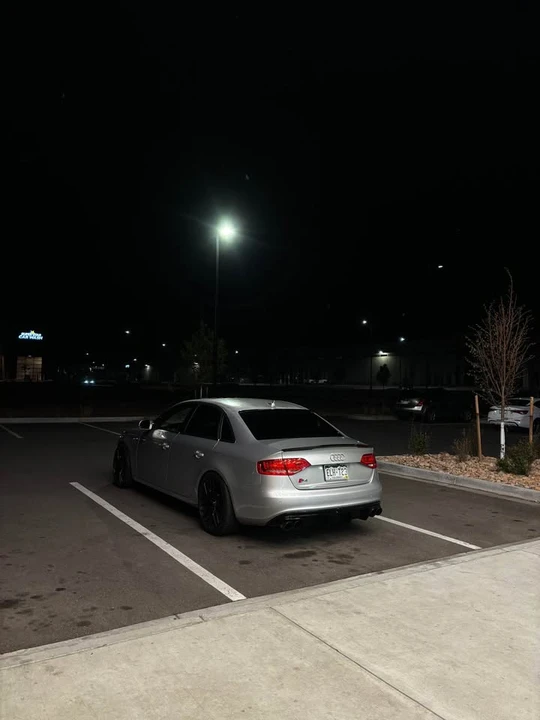 2011 Audi - Image 5 of 17