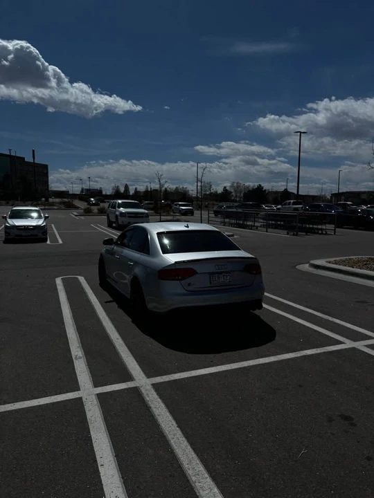 2011 Audi - Image 2 of 17