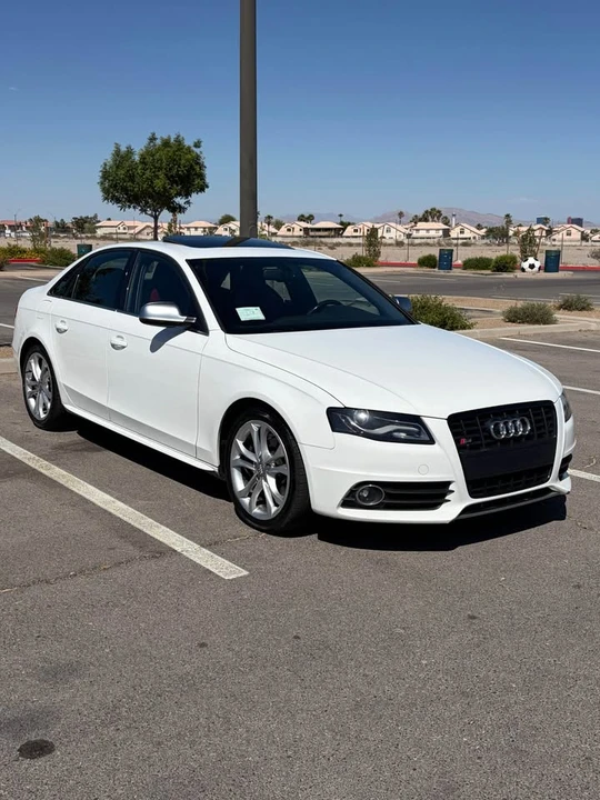 2011 Audi B8 S4 - Image 2 of 8