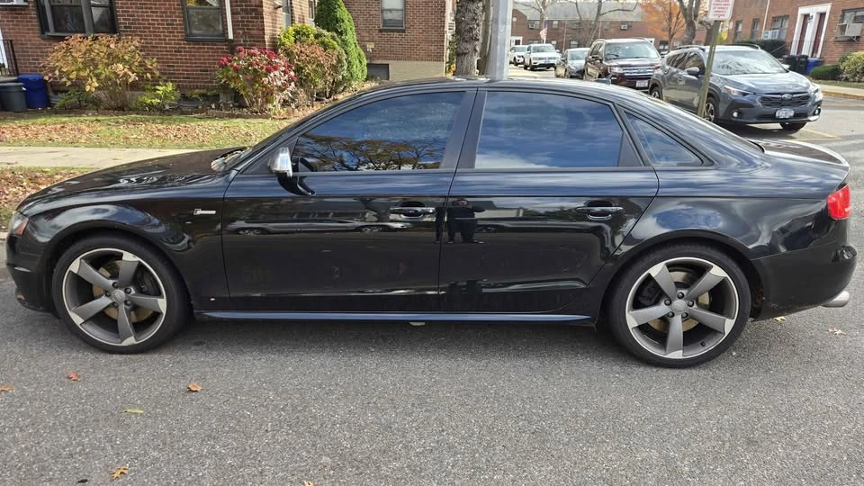 2011 Audi B8 S4 - Image 2 of 7