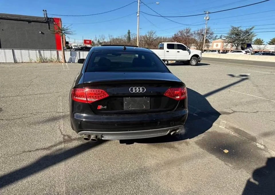 2011 Audi B8 S4 - Image 4 of 7