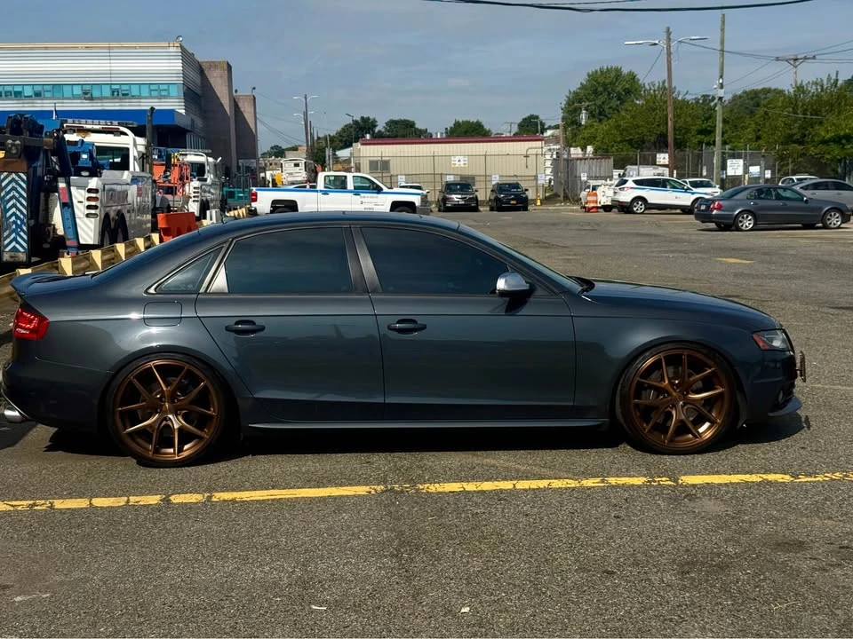 2011 Audi B8 S4 - Image 2 of 16