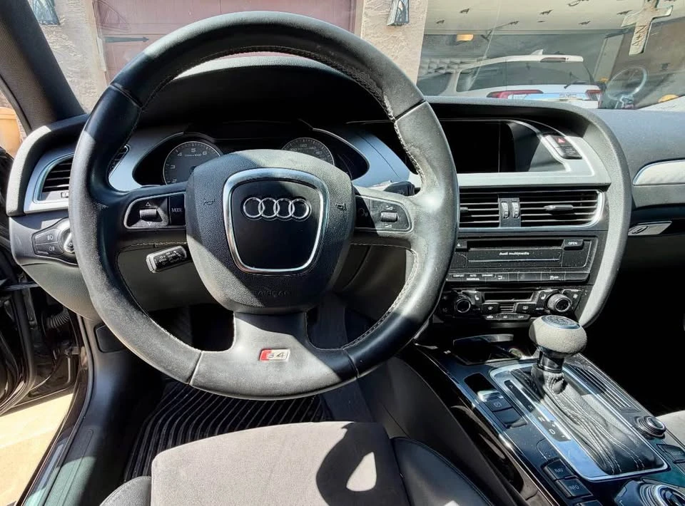 2011 Audi B8 S4 - Image 6 of 10