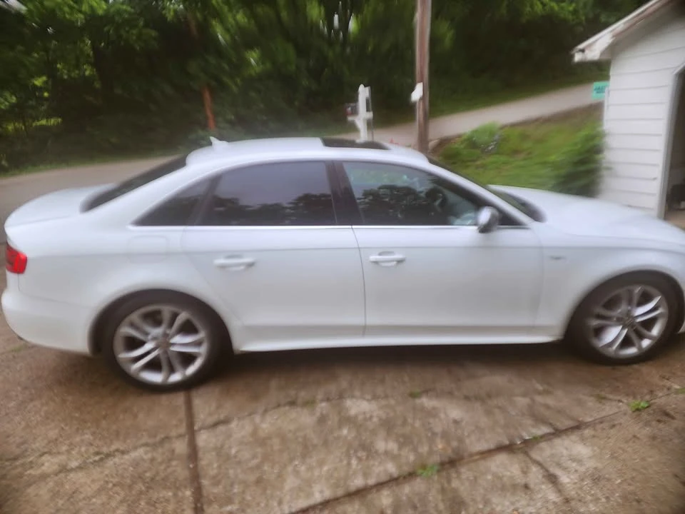 2011 Audi B8 S4 - Image 3 of 6