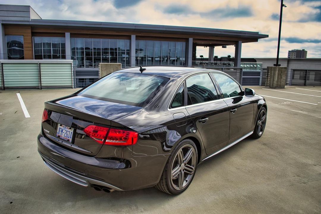 2011 Audi B8 S4 - Image 14 of 31